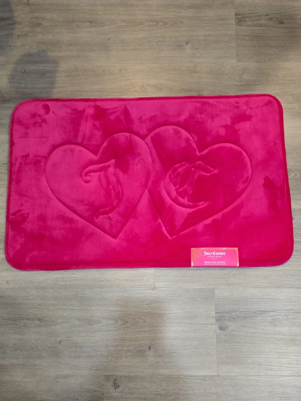 Juicy Couture Home JC Inside Connecting Hearts Embossed Plush Bath Rug- LG